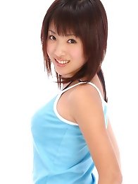 Mari Kobayashi Asian cutie shows off her cleavage in a red bra