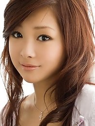 Sweet japanese cutie Suzuka Ishikawa takes off bikini and stripped naked