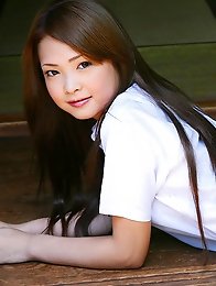 Cutie Japanese School Girl Marimi Natsuzaki posing outdoors