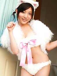 Lyrian Asian is a spoiled cat in white fluffy and very hot outfit