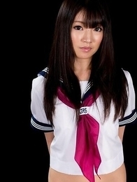 Bound brunette Mizuho Shiina involuntarily showing off her leaking Japanese puss
