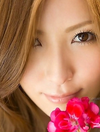 Get acquainted with hot babe Yuna Shiinai on this site