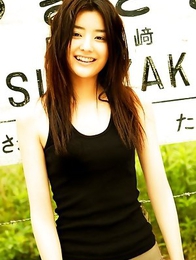 Natsuki Harada is racy babe loving to travel with train