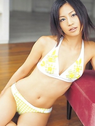 Misako Yasuda conquers the world with her curves and smile